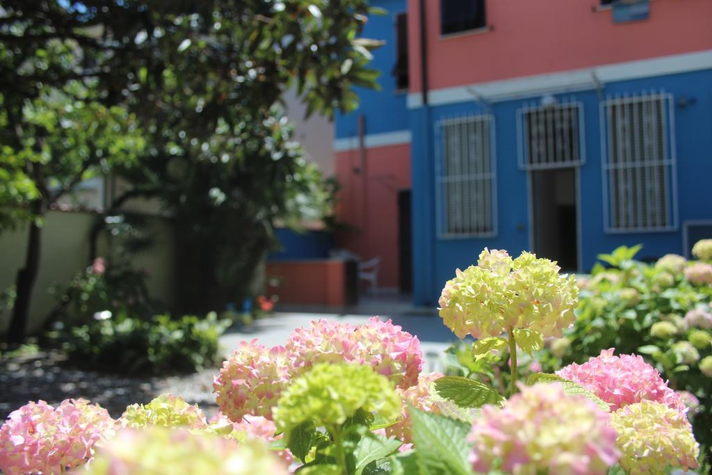 Eco B&B I Due Oleandri Marina Di Carrara Extérieur photo